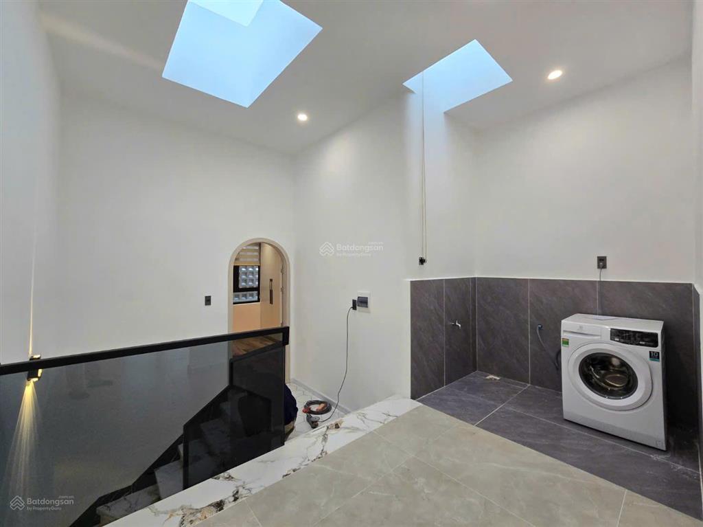 Bán gấp tuyệt phẩm villa mini, thiết kế cao cấp, full nội thất, dọn vào ở ngay, dòng tiền 30tr/th