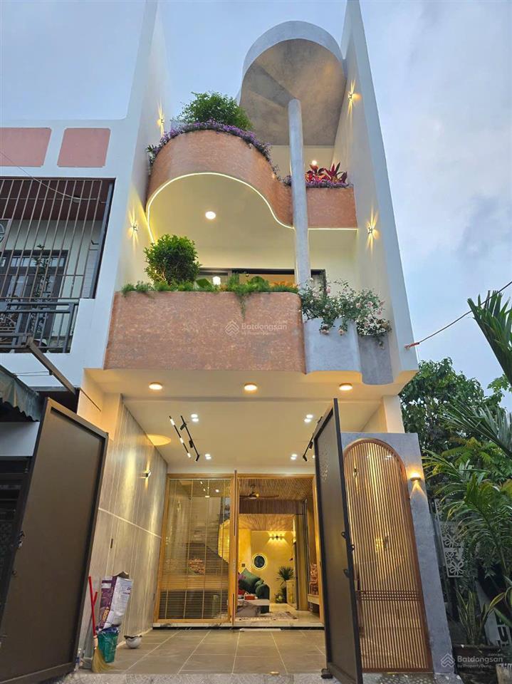 Bán gấp tuyệt phẩm villa mini, thiết kế cao cấp, full nội thất, dọn vào ở ngay, dòng tiền 30tr/th
