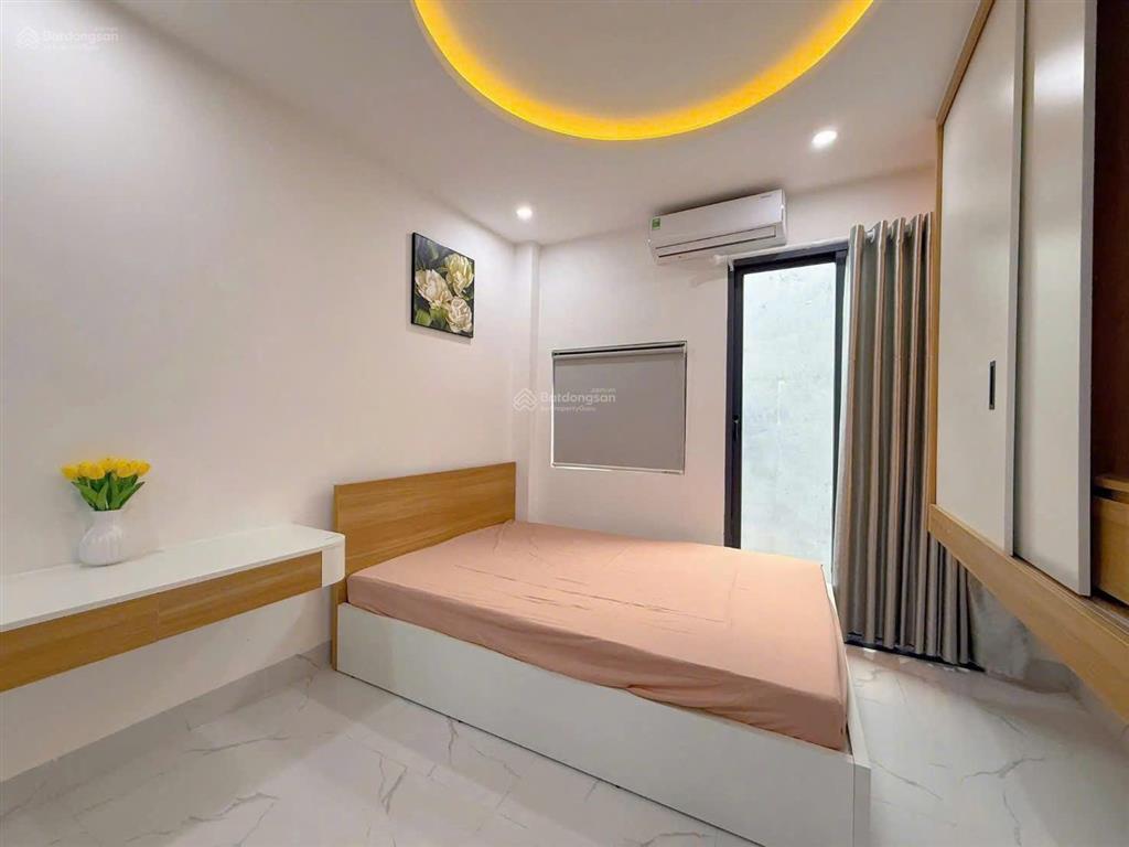 Bán nhanh nhà 3 tầng, đầy đủ nội thất, công năng đầy đủ, khu dân trí cao, đủ tiện ích, có bớt