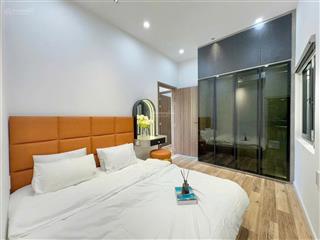 Bán gấp nhà 3 tầng trung tâm tp, nở hậu, nội thất cao cấp, nhà đang cho thuê 21tr/th, đủ công năng