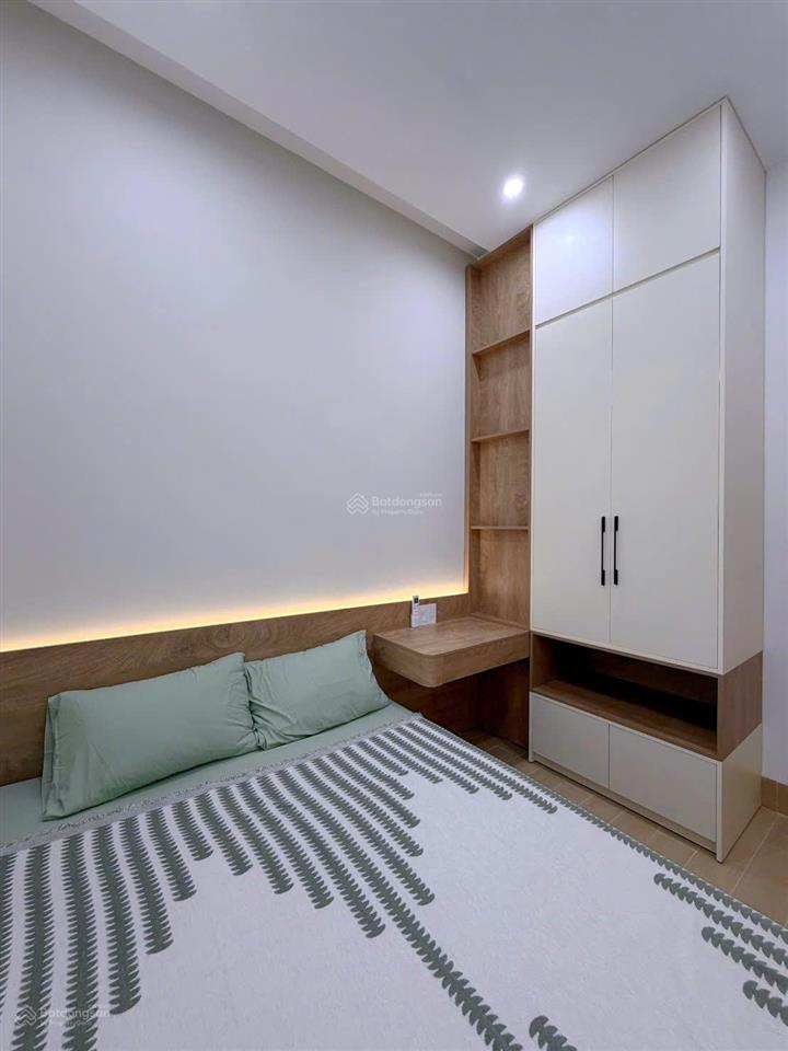 Bán nhanh nhà trung tâm thanh khê, cách biển 500m, đủ tiện ích, khai thác cho thuê 25tr/th