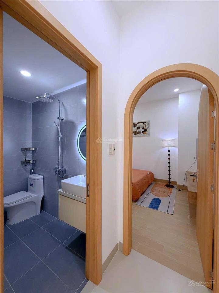 Bán nhanh nhà trung tâm thanh khê, cách biển 500m, đủ tiện ích, khai thác cho thuê 25tr/th