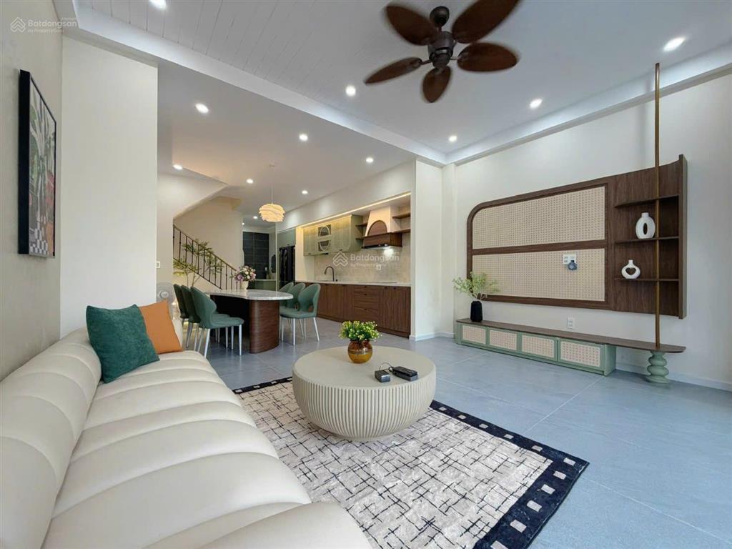 Bán nhà đẹp thiết kế mới khu sinh thái hòa xuân, nội thất sang trọng, ven sông, đường 7m5, giá tốt