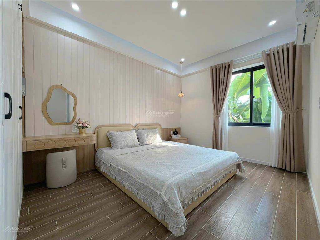 Bán nhà đẹp thiết kế mới khu sinh thái hòa xuân, nội thất sang trọng, ven sông, đường 7m5, giá tốt