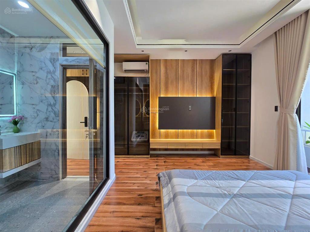 Bán nhanh nhà đẹp khu phố biển đà nẵng, cách biển 300m, khu dân trí cao, đủ tiện ích, nhỉnh 9 tỷ
