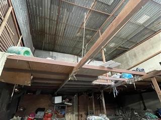 Nhà nát 7.8x8.7m  1/ đ. mã lò  hẻm 4m  cách 10 căn ra mặt tiền  xây được 6 tầng
