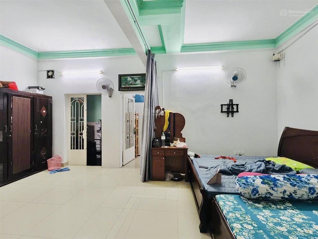 Nhà 2 tấm 1/ khu tân kỳ tân quý  sát bên đại học công thương  6,2x15m nh 7,2m  hẻm xe hơi