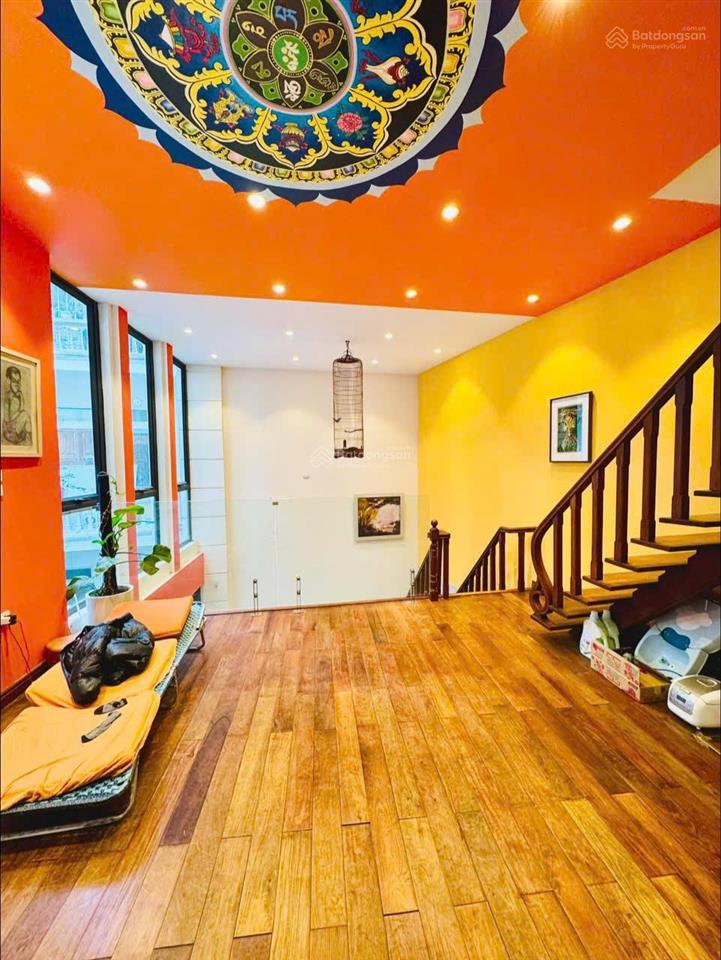 Chính chủ cần bán nhà mặt ngõ, 3 thoáng ,phố nguyễn thái học, dt 60m x 5 tầng, mt 11m, nhà sát phố