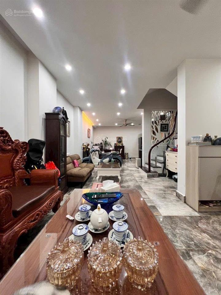 Siêu phẩm phố trần quốc toàn  cách mặt phố 1 nhà  2 mặt ngõ vĩnh viễn  ôtô 7 chỗ,dt 36m2, mt 4m
