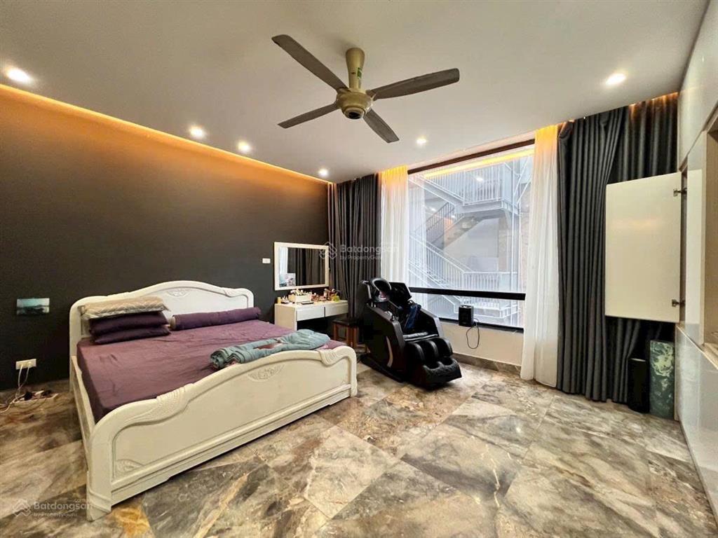 Cần bán tòa apartment dòng tiền phố tôn thất thiệp, phân lô ô tô  2 mặt thoáng dt 65m2, mt 6,5m