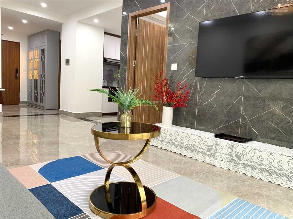 Vợ chồng tôi chính chủ bán căn hộ cao cấp rivera park, 2 pn, dt 72m2 giá 8,5 tỷ có thương lượng