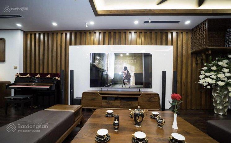 Tôi chính chủ bán căn 2 phòng ngủ, golden land, 97m2, giá 8,2 tỷ có thương lượng