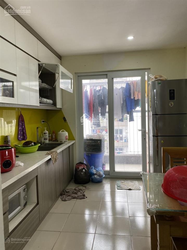 Tôi chính chủ bán căn 96m2 golden land nội thất đẹp 2 pn 2 wc chỉ việc xách vali về ở. giá 8 tỷ