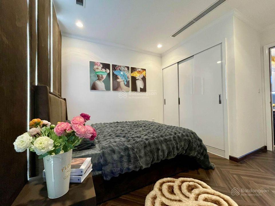 Bán căn hộ 3pn, 2wc tại toà nhà 93 lò đúc  kinh đô tower, giá 10,7 tỷ, diện tích 95m2