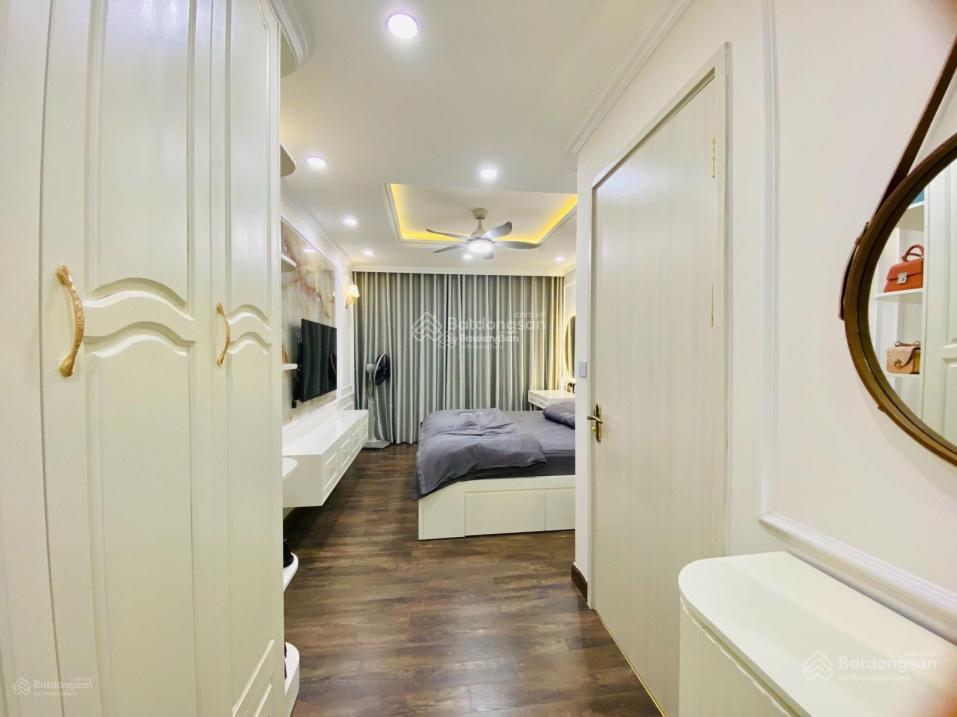 Bán căn hộ 3pn, 2wc, 95m2 tại toà nhà 93 lò đúc  kinh đô tower, 10,9 tỷ vnd