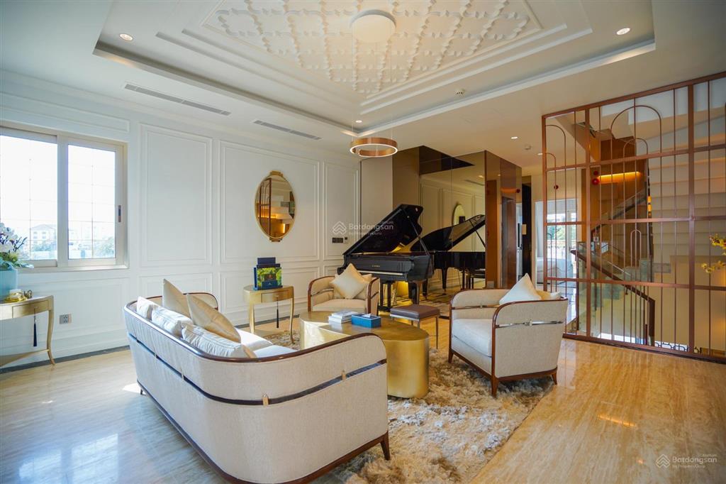 Bán villa shophouse 2 mặt tiền (ngang 8m) sát lotte mart đà nẵng 36 tỷ  cam kết cho thuê 90tr/th.