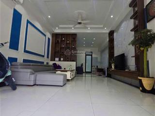Cực hot! nhà liền kề cần bán giá cực rẻ, trong khu đô thị vạn lộc, xây kiên cố, chắc chắn!