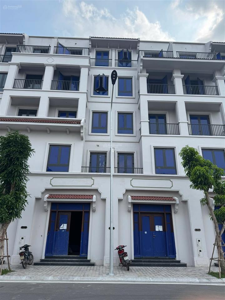 Căn giá hời tại vinhomes cổ loa giá 15,8 tỷ,  0944 369 ***