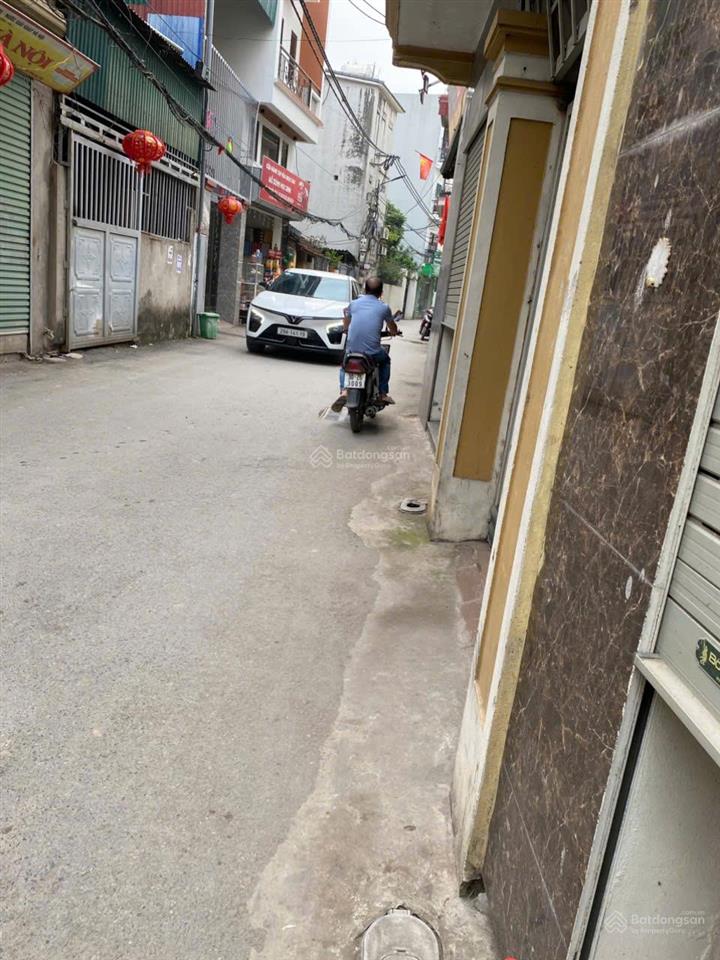  trục chính thôn 60m2 lô góc binhf minh hon 3tỷ