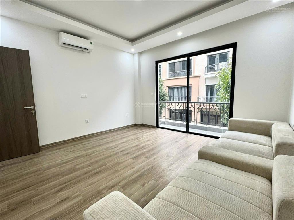 Giảm giá chỉ 8,5 tỷ cọ xanh 2 | 63m | hoàn thiện 2 tầng vinhomes ocean park 2