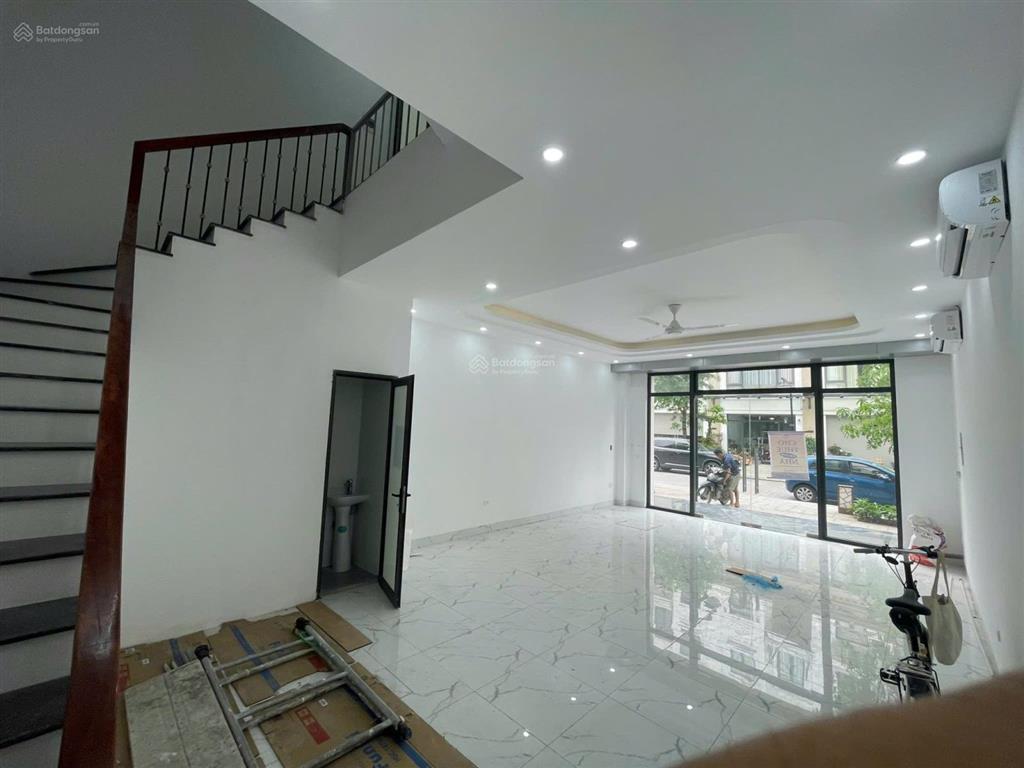 15tr/tháng cho thuê shophouse 5 tầng hải âu vinhomes ocean park 1
