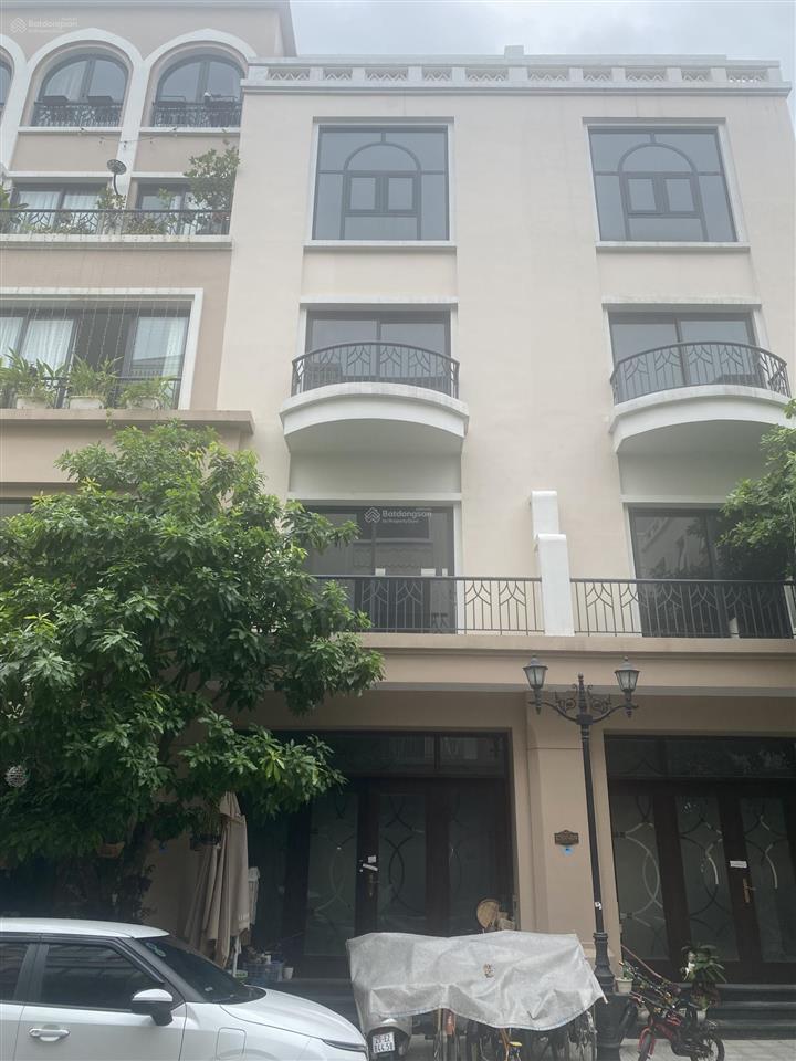 Căn xanh dt 62,5m hướng đông nam giá 8,2 tỷ ocp2 đã hoàn thiện 2 tầng 0984 094 ***