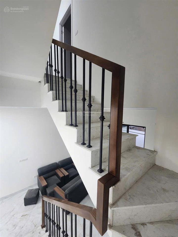 Căn xanh dt 62,5m hướng đông nam giá 8,2 tỷ ocp2 đã hoàn thiện 2 tầng 0984 094 ***
