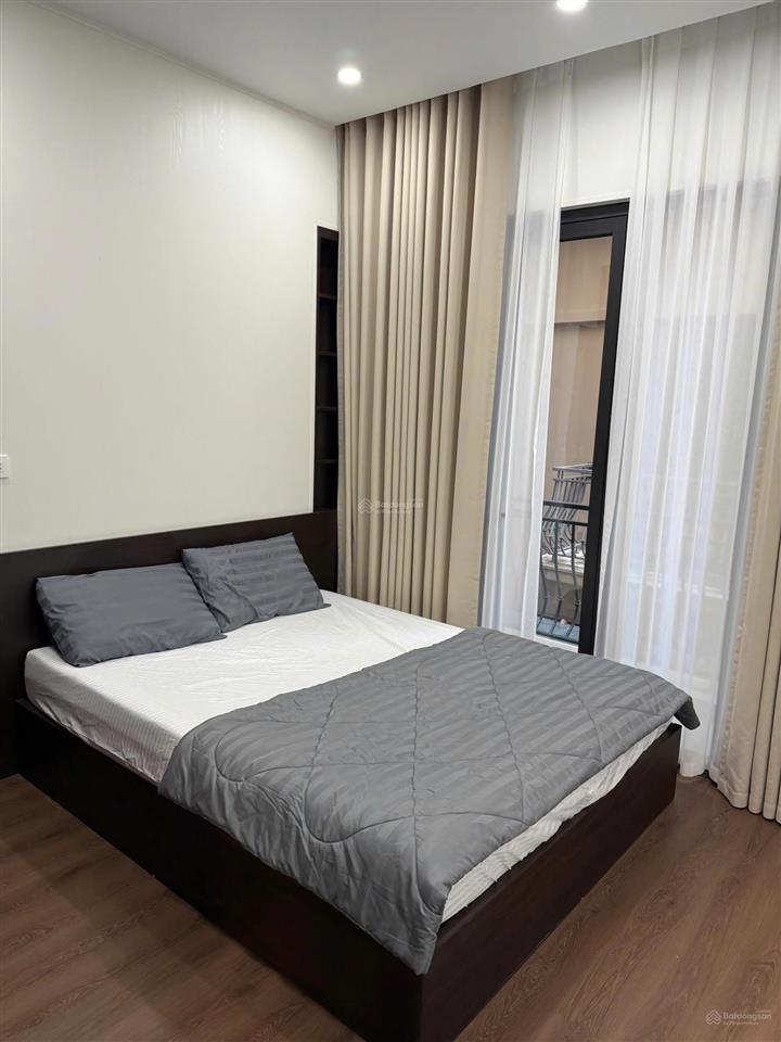 26 triệu/tháng nhà 5 tầng full nội thất thang máy 6 phòng miễn phí bể bơi 4 mùa đảo dừa ocp2