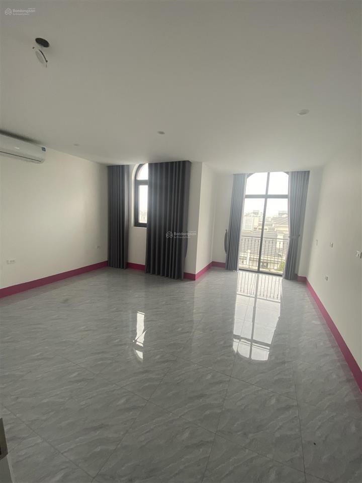 20tr/th thuê shophouse 100m vinhomes ocean park 1 gia lâm hn 3,5 tầng, vị trí đẹp kinh doanh