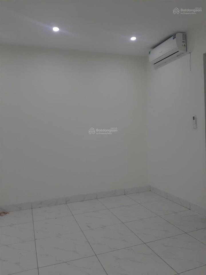 Giá 23tr cho thuê shophouse 5 tầng full điều hòa thang máy vinhomes ocp 1 gia lâm hn