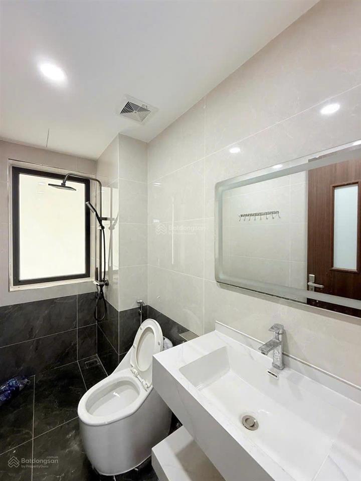 Giá 23tr hoàn thiện full nội thất thang máy mới tinh có 7 phòng khép kín giá hời oceanpark3