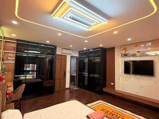 30tr triệu/th hoàn thiện full nội thất 5pn khép kín thang may phố biển 100mvinhomes ocean park 3