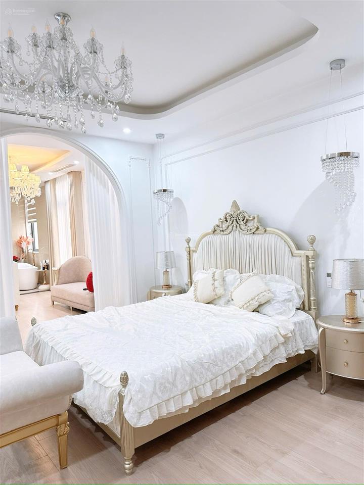 Cho thuê nhà tứ lập đảo dừa vinhomes ocean park 2, giá 38 triệu/tháng nội thất luxury như hình