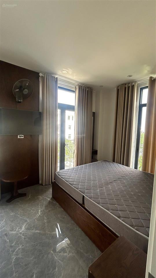 Cho thuê biệt thự 7 phòng ngủ khép kín 30 triệu/tháng
vinhomes ocean park 1 gia lâm, hà nội