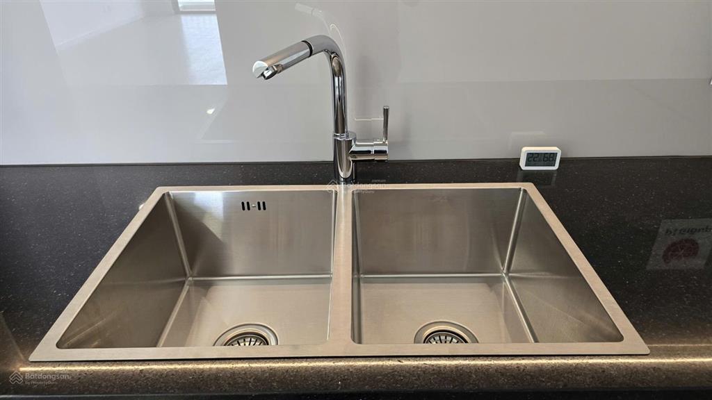 Bán căn hộ cao cấp thủ đức 60m2 2pn1wc sẵn bếp chỉ 3.2 tỷ, view landmark, có hỗ trợ vay bank.