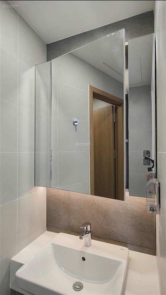 Bán căn hộ thủ đức 55m2, có nội thất cơ bản, giá 2.35 tỷ, có hỗ trợ vay bank