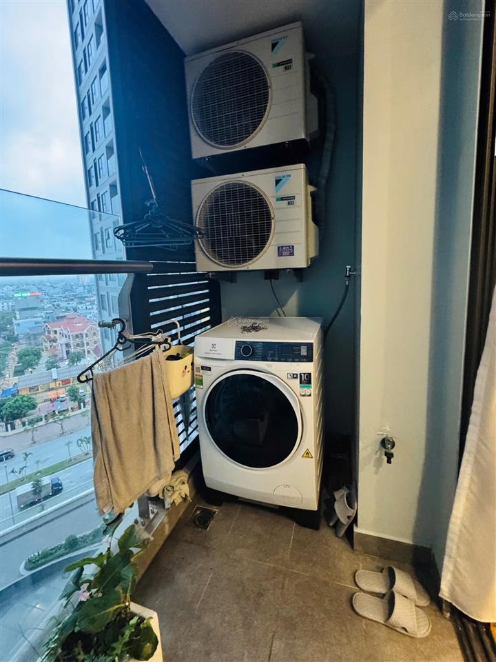 Cho thuê căn hộ 2pn full đồ tòa lotus hoàng huy commerce