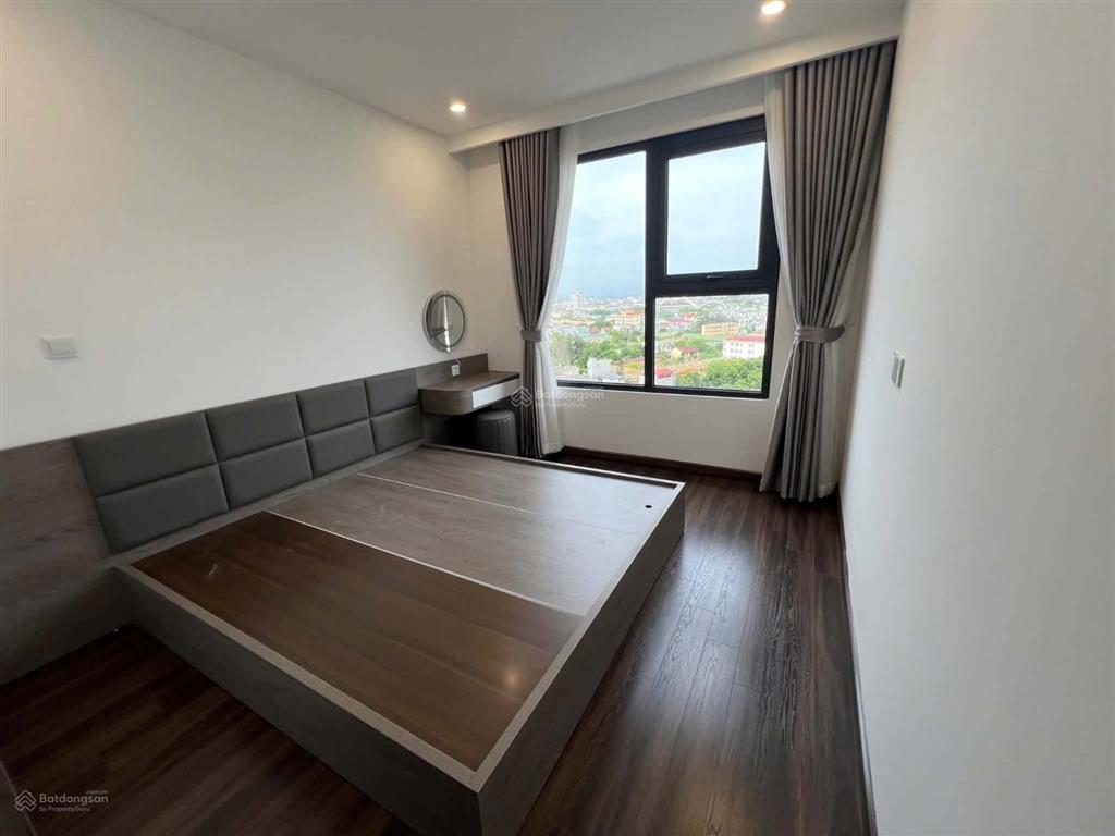 Bán căn 1,5pn full nội thất toà tulip giá 2 tỷ 280 triệu hoàng huy commerce