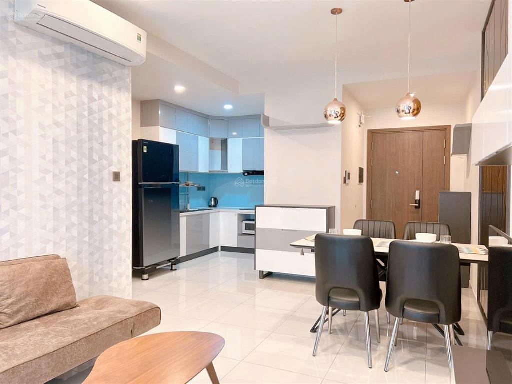 Bán 2pn cc saigon royal 35 bến vân đồn, phường 12, quận 4 diện tích 81m2 2pn 2wc full nội thất