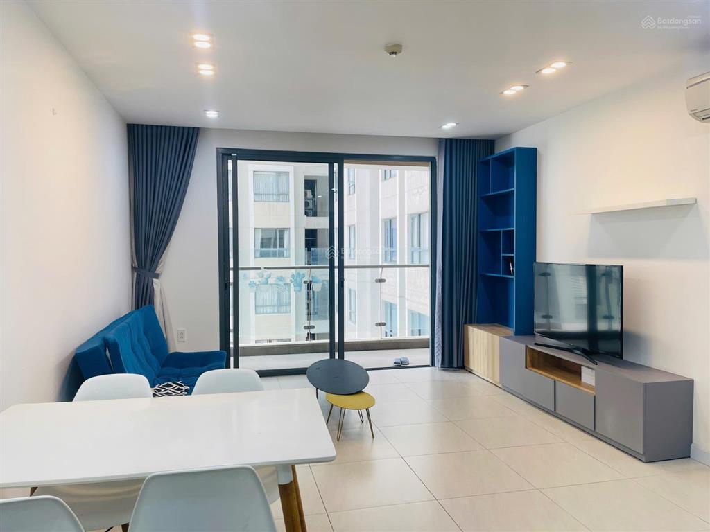 Cho thuê 2pn cc the gold view 346 bến vân đồn, quận 4