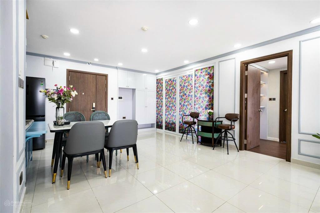 Cho thuê 3pn cc saigon royal 35 bến vân đồn, phường 12, quận 4 diện tích 105m2 3pn 2wc