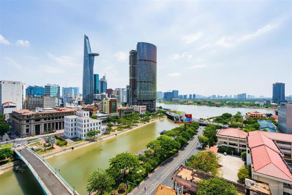 Cho thuê 3pn cc saigon royal 35 bến vân đồn, phường 12, quận 4 diện tích 105m2 3pn 2wc