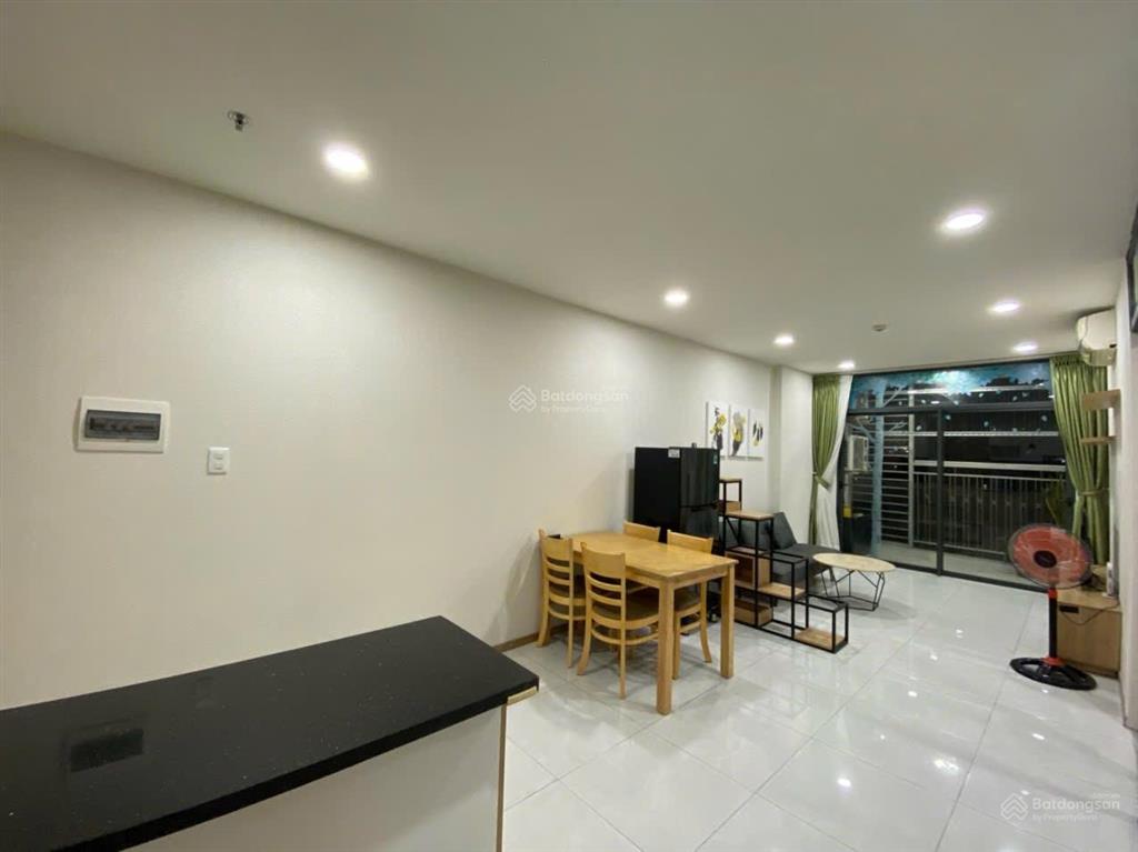 Cho thuê 2pn chung cư 504 nguyễn tất thành, p18, quận 4 diện tích 