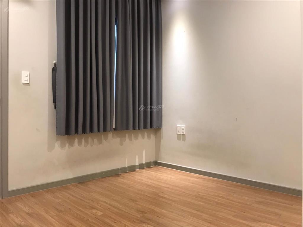 Cho thuê 2pn cc the gold view 346 bến vân đồn, quận 4