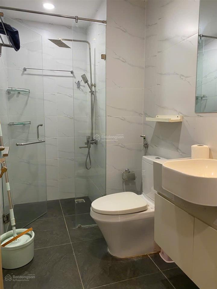 Bán căn hộ 2pn cc the gold view 346 bến vân đồn, quận 4 diện tích 80,7m² 2pn 2wc có nội