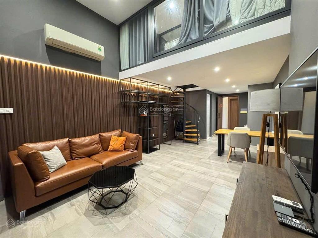 Bán duplex cc millennium 132 đ. bến vân đồn, phường 6, quận 4, diện tích 35m2 + lửng 20m2