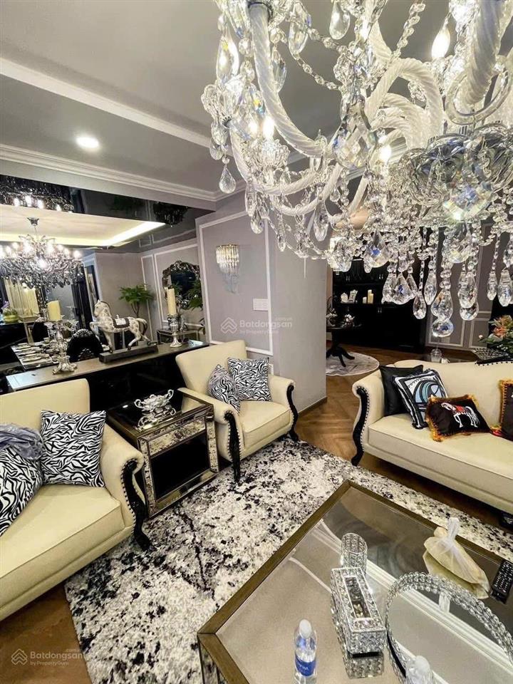 Cho thuê penthouse (sky villa) chưng cư hoàng anh gold house, số 187a đường lê văn lương, nhà bè