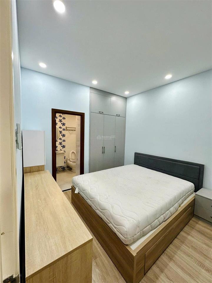 Bán căn hộ 2pn chung cư orient 331 bến vân đồn, phường 1, quận 4, (sát bên q1)