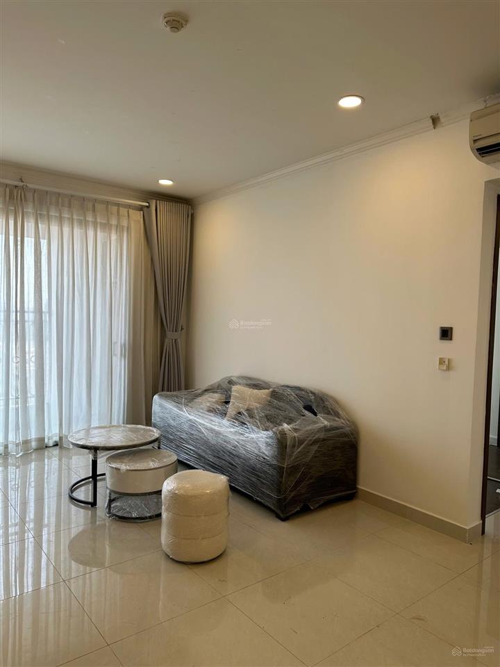 Cho thuê 3pn chung cư saigon royal 35 bến vân đồn, phường 12, quận 4 diện tích 117m2 3pn 2wc