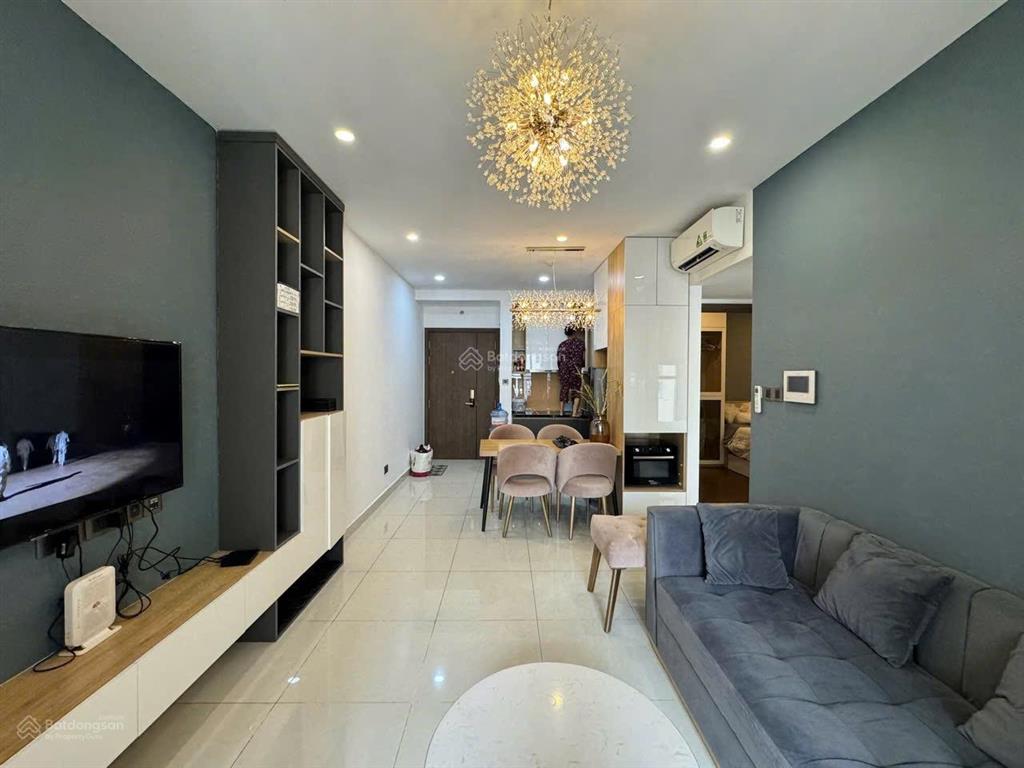 Cho thuê 2pn cc saigon royal 35 bến vân đồn, phường 12, quận 4 diện tích 60m2 2pn 1wc full nt